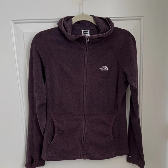 The North Face Women's TKA 100 Grape Fleece Full Zip Hoodie - Size Medium - Picture 2 of 12